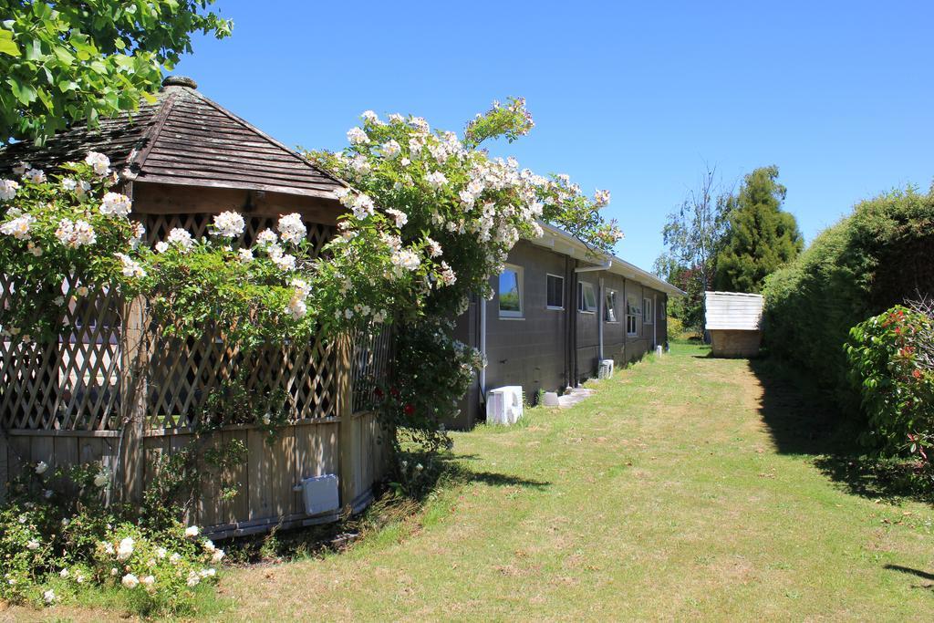 Jack & Di'S Lakefront Motel Rotorua Dış mekan fotoğraf