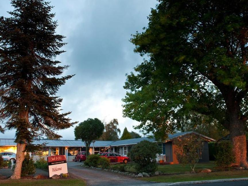 Jack & Di'S Lakefront Motel Rotorua Dış mekan fotoğraf