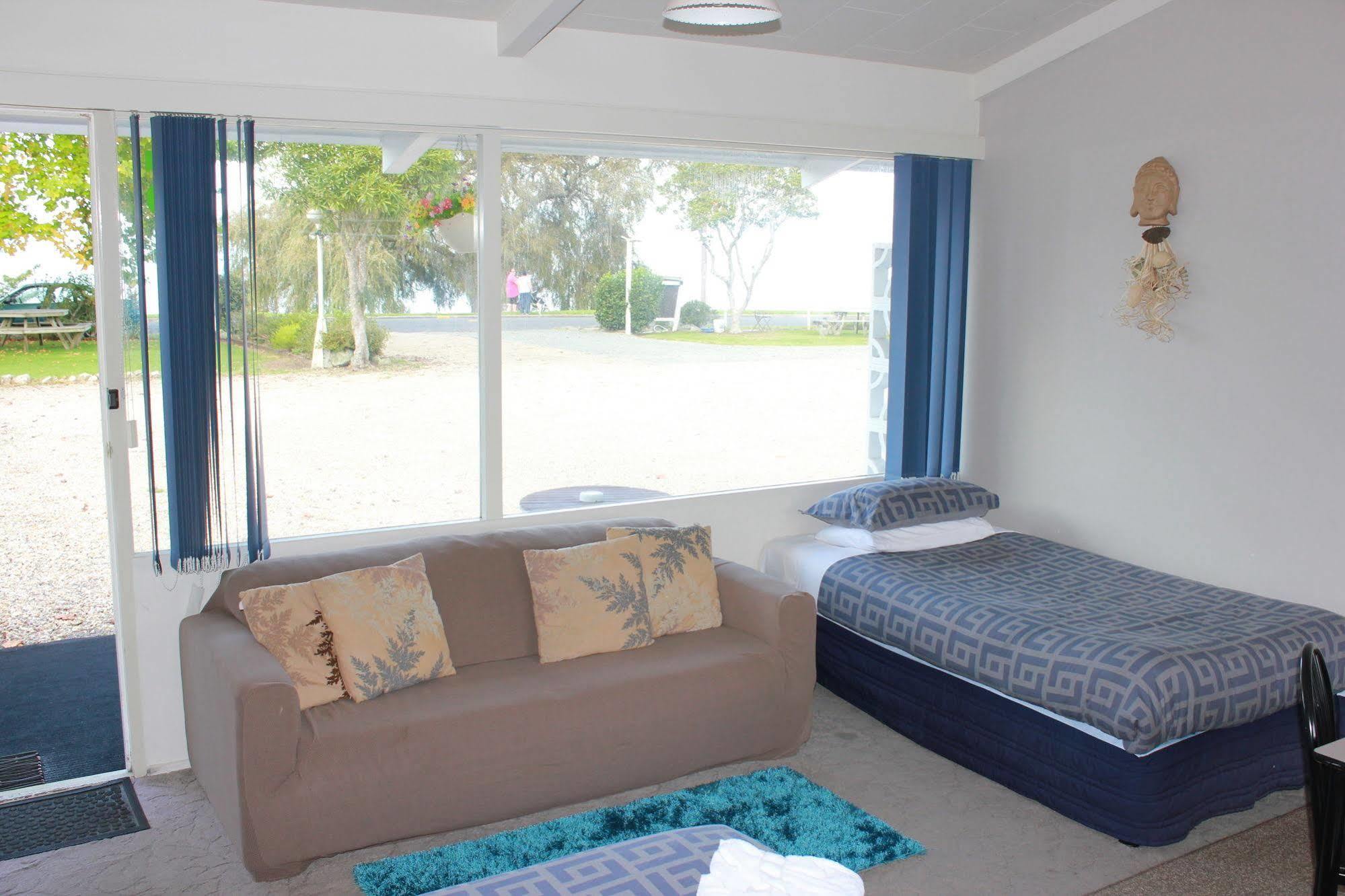 Jack & Di'S Lakefront Motel Rotorua Dış mekan fotoğraf