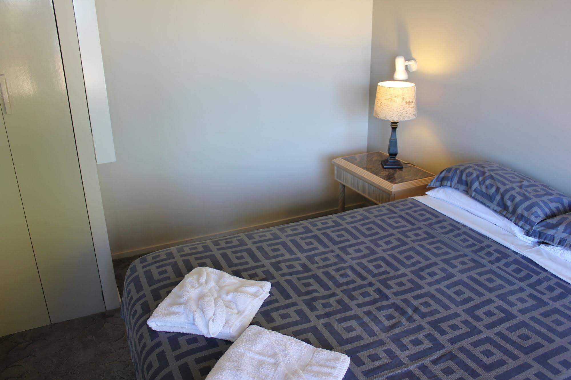 Jack & Di'S Lakefront Motel Rotorua Dış mekan fotoğraf